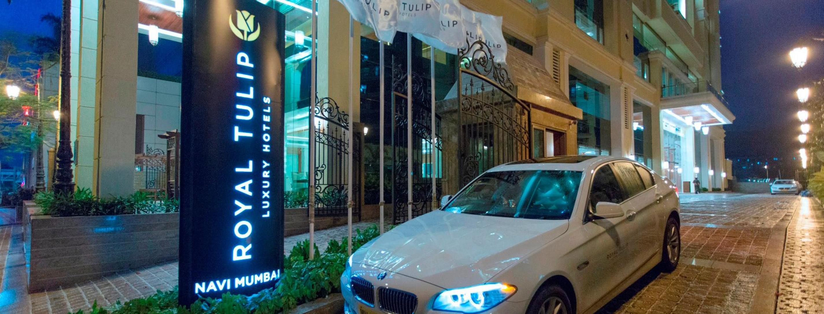Royal Tulip Navi Mumbai Hotel Exterior foto