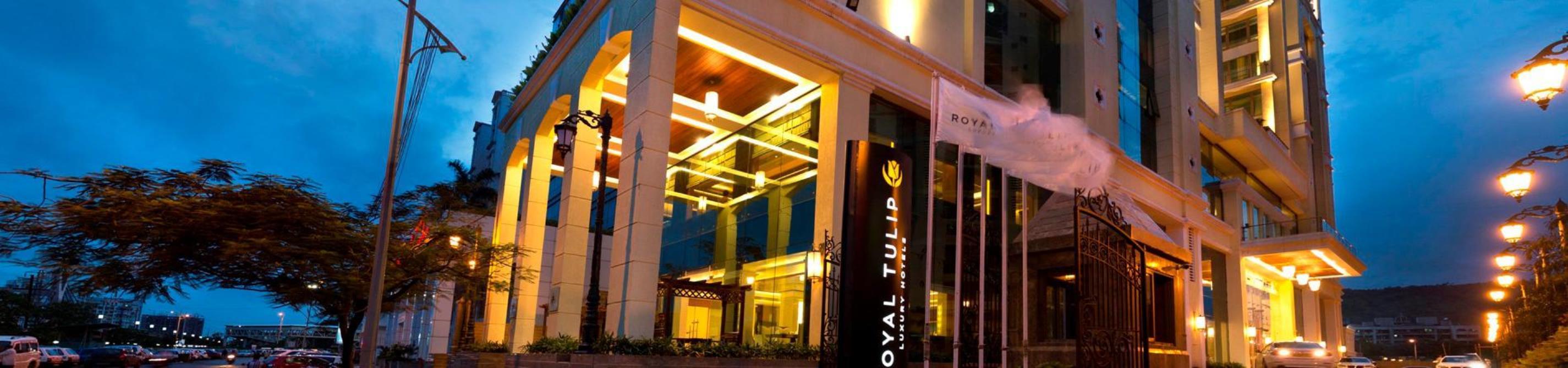 Royal Tulip Navi Mumbai Hotel Exterior foto